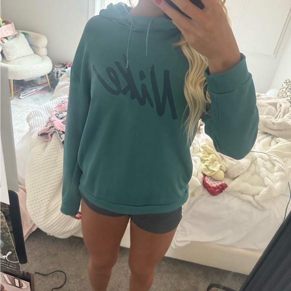 Nike Green Women's Sweatshirt - Picture 1 of 3